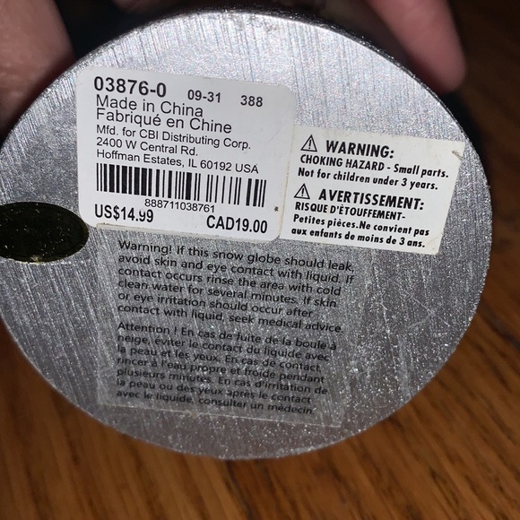 Mini Snow globe with unicorn inside cute mini Snowglobe glitter silver Claire’s - Picture 8 of 14